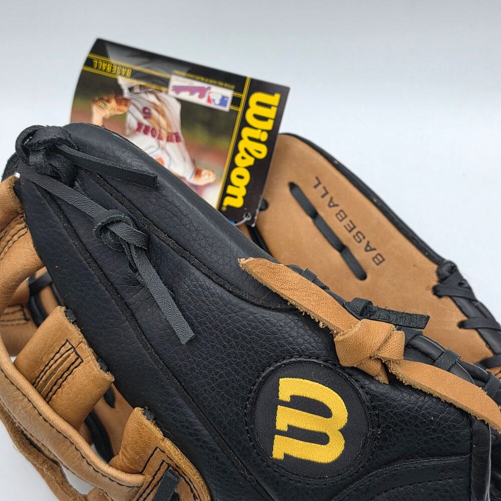 Wilson A0465 TR12 12" Baseball Glove RHT Leather Black Tan Outfield Infield